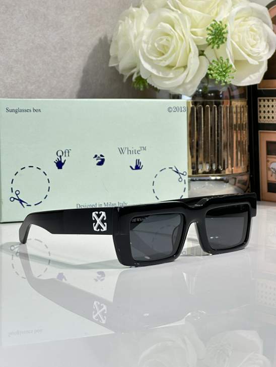 Picture of Off White Sunglasses _SKUfw77098223fw